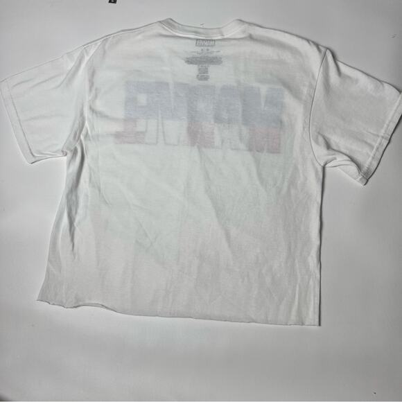 Marvel Red White and Blue Cropped Short Sleeve Graphic Tee Sz M - Picture 6 of 8